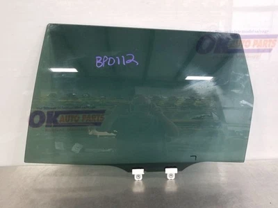 22 2022 MITSUBISHI OUTLANDER DOOR WINDOW GLASS REAR LEFT DRIVER  Foto 1 de 4