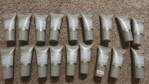 Menge 18-Murad fester Ton Serum Vitamin Alphabet Schönheit Öl 0,8 flüssige Unzen Behandlung Reparatur - Bild 1 von 5