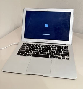 Macbook Air 2017 13 Inch for parts/repair - Original Charger - Picture 1 of 11