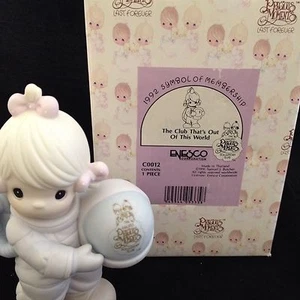 Precious Moments Symbol of Membership "The Club That's Out of This World" w/box - Picture 1 of 7