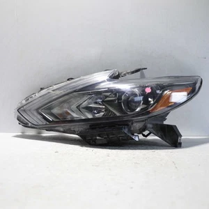 2016-2018 Nissan Altima Halogen DRL LED Left Driver Side Headlight Assembly OEM - Picture 1 of 9