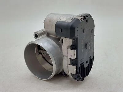 Lamborghini Aventador S LP740-4 2018 carrocería del acelerador trasero izquierdo válvula 6,5 L Foto 1 de 4