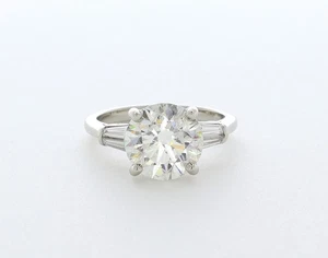 Solid 14K Gold Side Stone Engagement Ring 3.30 CT Round Lab-Grown Diamond F SI1 - Picture 1 of 5