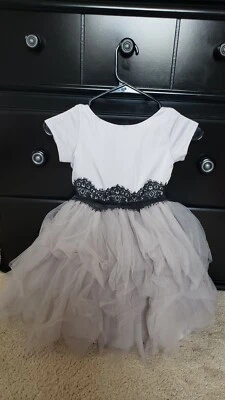 vestido luna Foto 1 de 2