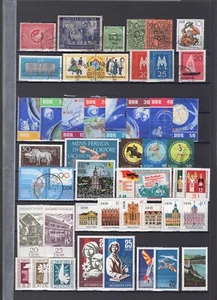 Alemania Oriental RDA Lote Como Nuevo Usado Con Mejores 159 Estampillas - Imagen 1 de 4