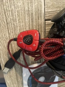 Sades Gaming Headset SA902 Red/Black - Picture 1 of 3