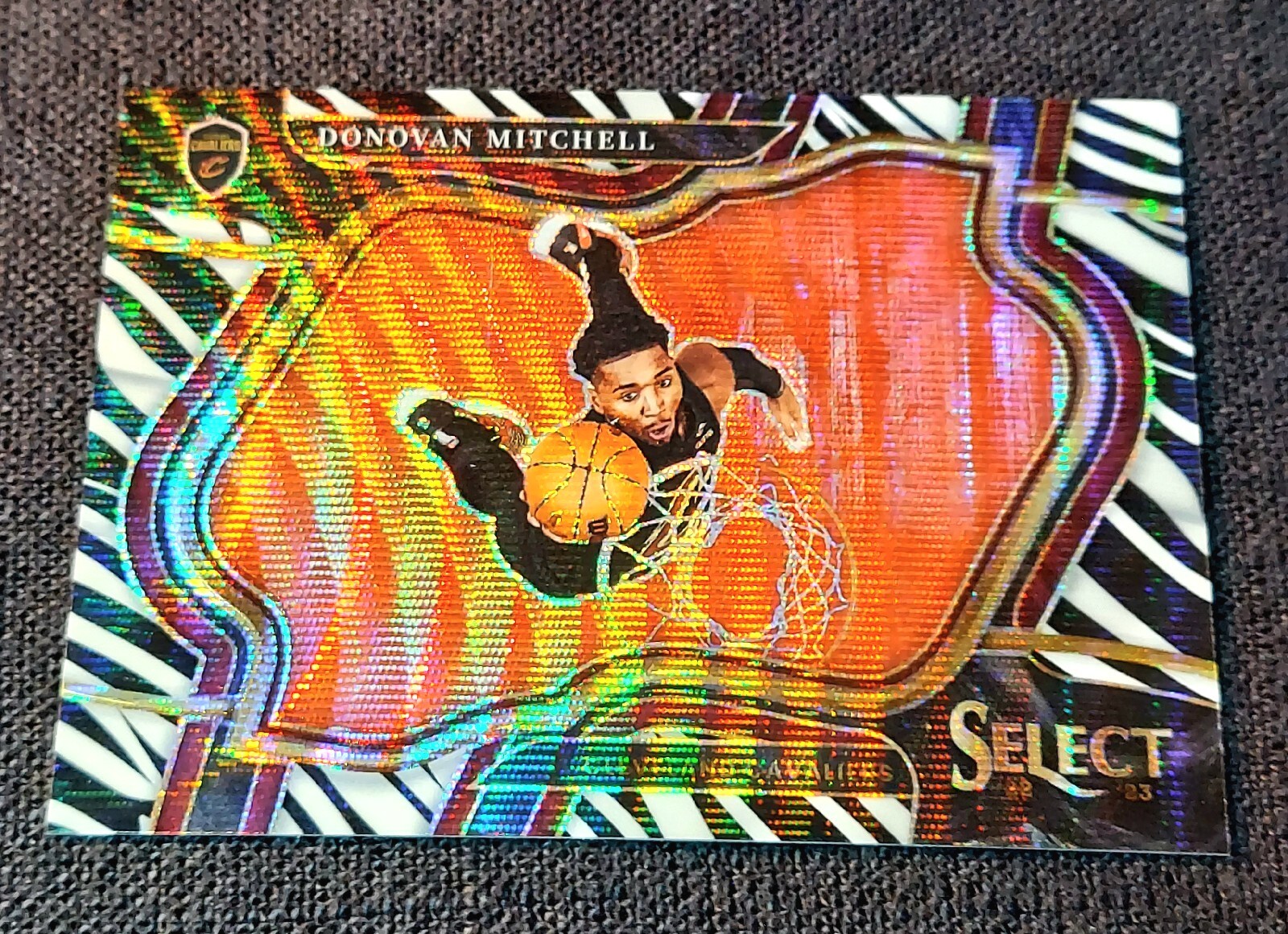 2022-23 Select FOTL Zebra Donovan Mitchell Courtside Prizm SP #231 Cavaliers