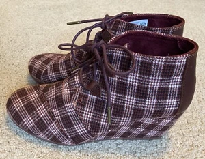 Toms Plaid Burgundy White Oxford Ankle Booties Boots Shoes, Women’s Size 10 - Picture 1 of 9