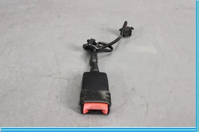 Receptor de hebilla de cinturón de seguridad delantero derecho del lado del pasajero 11-18 Audi A8 Quattro OEM Foto 1 de 4