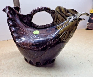 VTG ARTIST SIGNED POTTERY PITCHER FIGURAL ROOSTER PITCHER PATRICK SAUNDERS - Picture 1 of 6