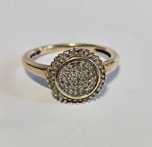 9ct Yellow Gold Ring Diamond Stones 0.15ct TWC Hallmarked ring Size K 1/2 - Picture 1 of 9