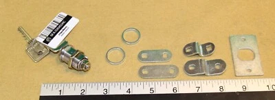 Medeco 72S 7/8" cam lock w/ 2 keys & extra mounting hardware high security - New - Image 1 of 4