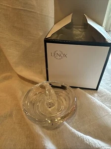 Lenox Lead Crystal Ring Holder - Picture 1 of 3