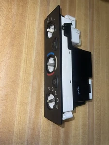01-04 Toyota Tacoma AC A/C Heater Temperature Climate Manual Control NO KNOBS OE - Picture 1 of 8