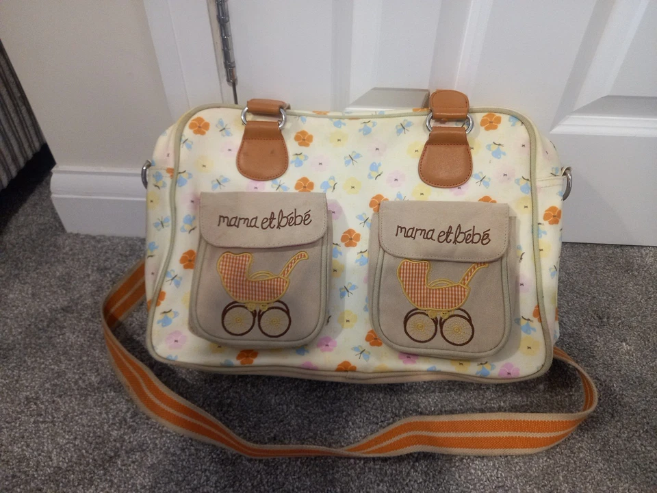 Pink Lining MAMA ET BEBE Butterfly Baby Changing Nappy Diaper Bag - image 1 of 4