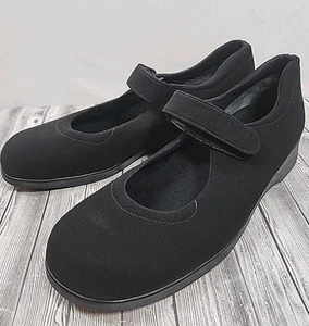 MUNRO AMERICAN Mary Janes Women's sz 9.5 M Black  - Picture 1 of 10