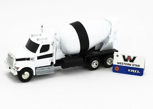 1:64 ERTL *WHITE* Western Star CEMENT CONCRETE MIXER TRUCK NEW w/TAG - Picture 1 of 3