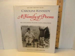 children's poetry A FAMILY OF POEMS ed by Caroline Kennedy illus by Jon J Muth - Imagen 1 de 10