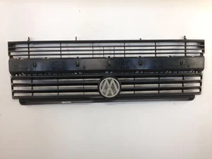 VOLKSWAGEN TRANSPORTER (1991) 2.4 D MASCHERINA COFANO ANTERIORE 701853653B - Foto 1 di 4