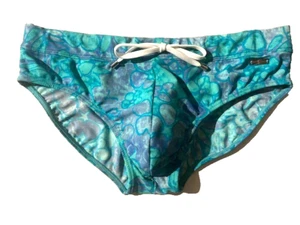 New 2(x)ist  Men Blue Floral Swim Bikini Brief Swimsuit sz L Speedo Style 2xist - Picture 1 of 13