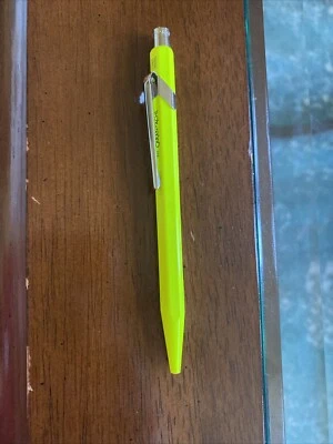 Bolígrafo Caran d'Ache 849 Foto 1 de 4