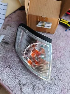 ORIGINALE 26130-2F000 FANALINO FRECCIA ANTERIORE DESTRO NISSAN PRIMERA MK2 P11 - Foto 1 di 7