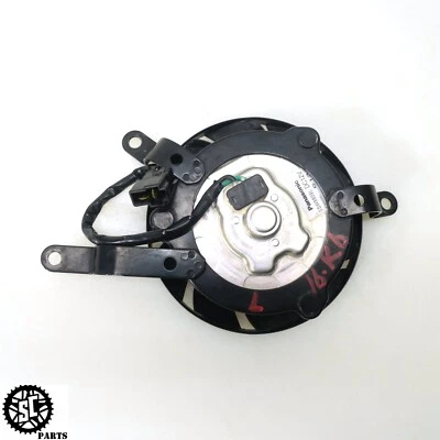 08-16 YAMAHA YZF R6 ЛЕВЫЙ ВЕНТИЛЯТОР РАДИАТОРА - Изображение 1 из 2