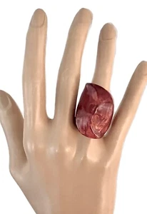 Brownish Red Acrylic Statement Big Chunky Geometric Ring Size 5.5 - Picture 1 of 2
