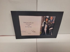 QUEEN ELIZABETH II & PHILLIP XMAS CARD FRAMED PHOTO ROYAL HISTORY 6 X 4 INCH £4 - Picture 1 of 24