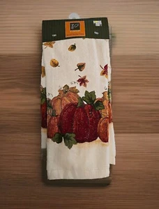 Kohls Harvest Fall Pumkin Set Of 2 Kitchen Towels Autumn - Picture 1 of 5