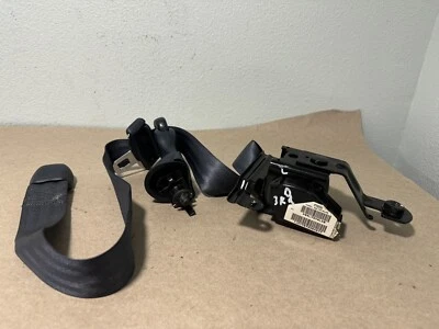2001-2007 town country DODGE GRAND CARAVAN 3rd row  Driver REAR SEAT BELT - Image 1 of 4