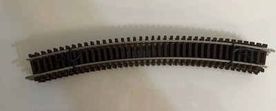 Atlas #512 HO Scale Code 83 - 18" Radius Curve Track (Brown Ties) 5 pcs bulk - Image 1 of 3