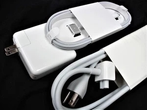 APPLE MacBook Pro 14-Inch with M1 Pro Chip 67W USB-C Charger & MagSafe 3 Cable - Picture 1 of 5