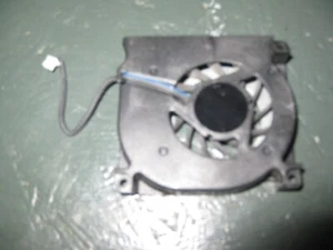 TOSHIBA LAPTOP FAN MODEL # MCF904AMO5 3 PIN BLK DC 5.0V---170mA - Picture 1 of 2