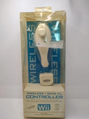 INTEC  WIRELESS NUNCHUCK CONTROLLER FOR NINTENDO WII WII U NEW - Image 1 of 4