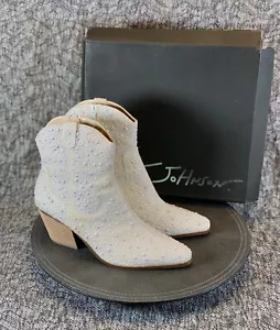 Betsey Johnson Emory Boots Women's 9 M Pearl Bootie - Picture 1 of 9