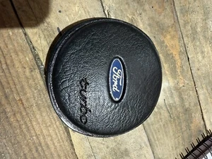 Ford Fiesta Rs Turbo Steering Wheel Centre Cap - Picture 1 of 2