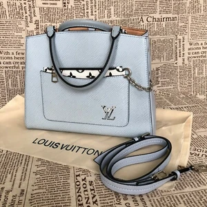 ✧Louis✰Vuitton✧ light blue Epi grained calfskin leather women's bag - Foto 1 di 9