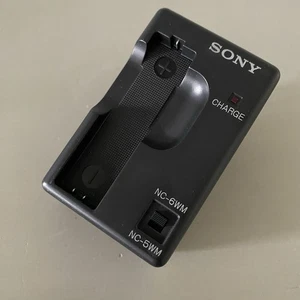 Genuine OEM Sony BC-7AU Charger for NC-5WM NC-6WM Gumstick Batteries - Picture 1 of 8