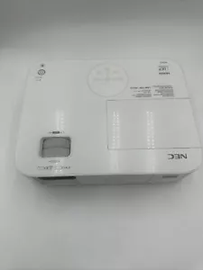 NEC NP-M282X XGA DLP 2800 ANSI Lumens Projector - Picture 1 of 4