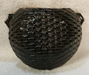 Pattie Kelly Studio Art Pottery Wall Pocket Vase Brown Textured 6 1/2 x 5 1/2" - Picture 1 of 12