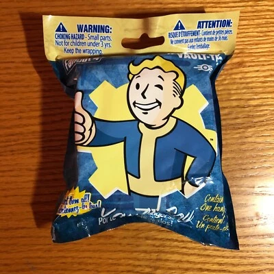 Nuevo Fallout 4 Bolso Ciego Sellado Bóveda Niño Mochila Colgador Foto 1 de 2