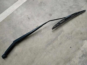02/2006 to 02/2013 Nissan C11 Tiida - Windscreen wiper arm (Front/Left) - Picture 1 of 2