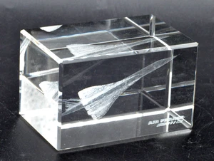 Skulptur Presse Kristallpapier Einschlüsse AIR FRANCE Flugzeug Concorde - Bild 1 von 8