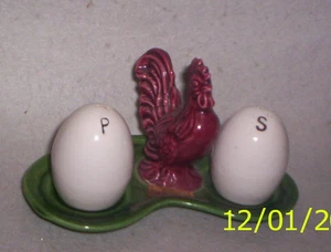 Fort Mitchell, Kentucky Hen, eiförmige Salz- und Pfefferstreuer - Bild 1 von 3