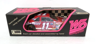 Cerveza Bill Elliott Budweiser #11 1:24 NASCAR madera oodens nueva de stock Foto 1 de 4