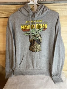 Star Wars The Mandalorian Grogu Baby Yoda Hoodie Herren M - Bild 1 von 5