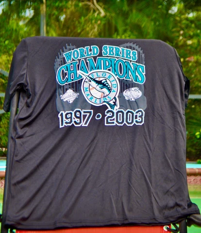 Miami Marlins 1997 - 2003 World Series Champions Short Sleeve Hoodie XL Cover