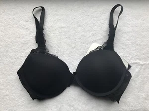 Triumph Endearing Lace NWT Petite Push-Up Bra, 36A 90002 - Picture 1 of 4