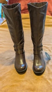 Nuevo con etiquetas Styling Co, botas de cuero sintético hasta la rodilla para mujer, talla 9M - Imagen 1 de 5